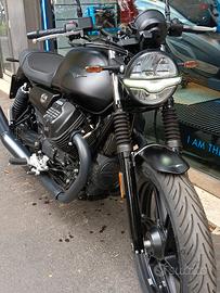 Moto Guzzi V7 IV STONE 35 KW E5