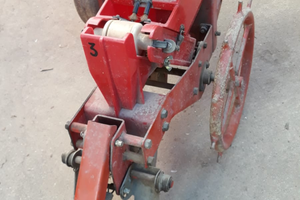 Seminatrice gaspardo piccoli semi o pillole