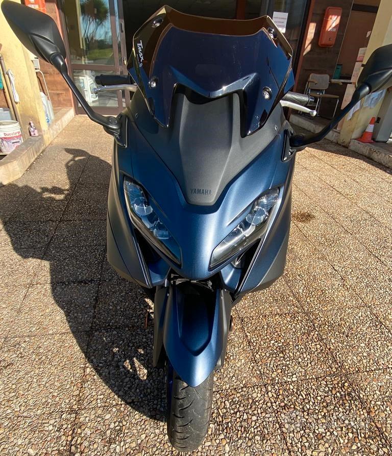 Yamaha T Max 560 - 2022 - Moto e Scooter In vendita a Roma