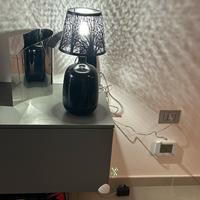 Lampada da tavolo design moderno
