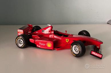 Modellino ferrari f1 bburago f300