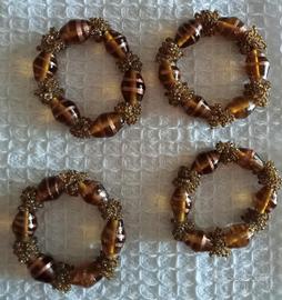 Portatovaglioli di perline