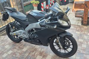 aprilia rs4 125 