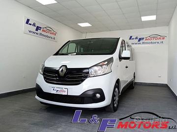 Renault Trafic 1.6 dCi 120CV Intens 9 posti