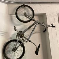 Bicicletta BMX