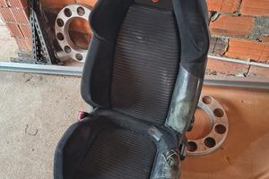 sedile guidatore Grande  punto Abarth 