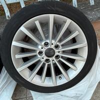 Cerchi in lega 17" BMW con gomme 225/45 R17