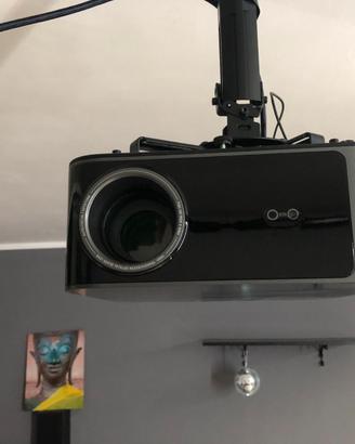 video proettore piu telo a scomparsa