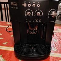 macchina da caffè DeLonghi Magnifica ESAM 3300 