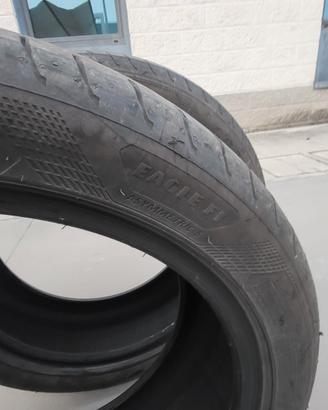 4 gomme 235 45 R19 99H