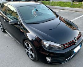 VOLKSWAGEN Golf 6ª serie - 2011