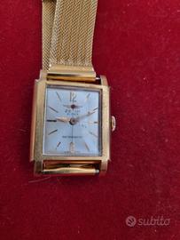 Vecchio orologio da polso