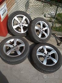 Cerchi audi originali A1 15 gommati 185/60