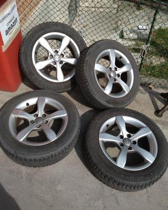 Cerchi audi originali A1 15 gommati 185/60