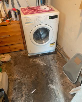 Lavatrice Whirlpool  cuscinetto rotto