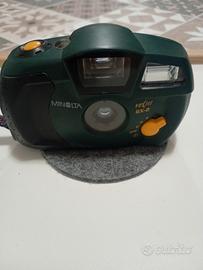 macchina fotografica Minolta vintage 