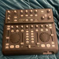 Beheringer bcd 300 b control dj mixer