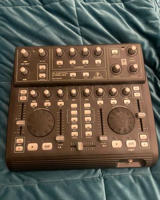 Beheringer bcd 300 b control dj mixer
