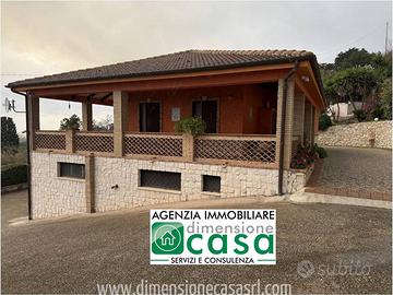 Rif.VL98-Villa Caltanissetta