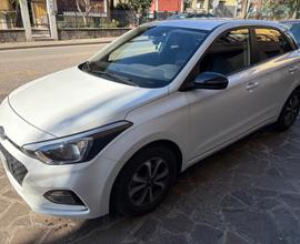 HYUNDAI i20 - 2020