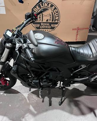 Benelli 502 C cruiser