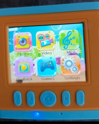 macchina fotografica istantanea 