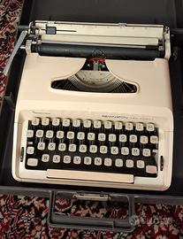 macchina da scrivere REMINGTON