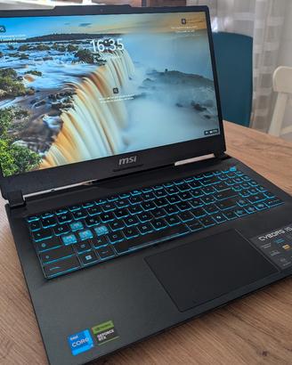 Laptop Gaming MSI Cyborg 15 A13VE