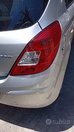 OPEL CORSA 2010 FANALE POSTERIORE DX SX