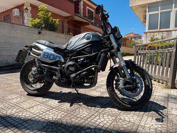 Benelli Leoncino 800 Trail