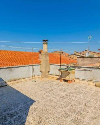 Casa indipendente di 127 m² con 4 locali a Monteli