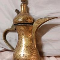 Antica caffettiera araba mediorientale islamica be