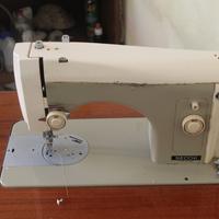 MACCHINA DA CUCIRE VINTAGE ANNI 50-70