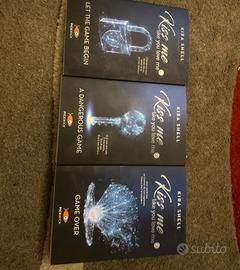 Libri seri: kiss me like you love me