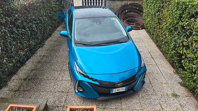 Toyota Prius PHEV