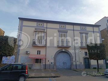 Stabile/Palazzo Brusciano [Cod. rif 3300145VRG]