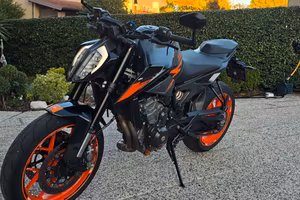 KTM Duke 790 2020 105cv