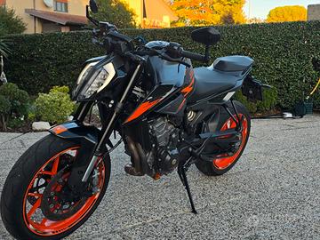 KTM Duke 790 2020 105cv
