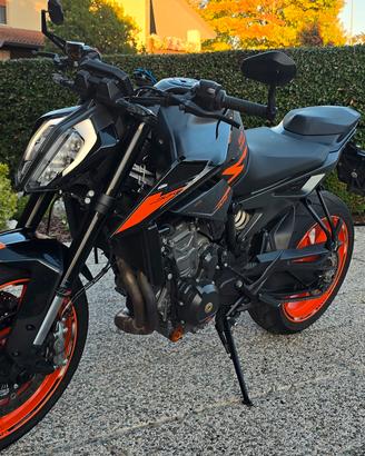 KTM Duke 790 2020 105cv