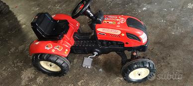 trattore a pedali bambino 