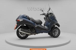 Piaggio MP3 400