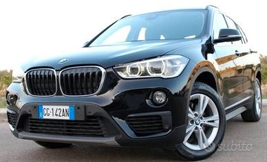 Bmw X1 sDrive 18d Aut. *LUCI AMBIENTE