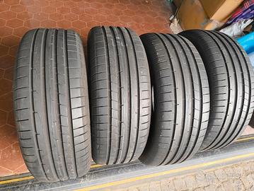 225 55 18 Dunlop estive 