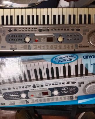 PIANOLA BONTEMPY 54 KEYS