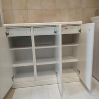 Mobile bianco laccato