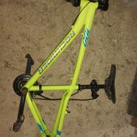 telaio rockrider st500