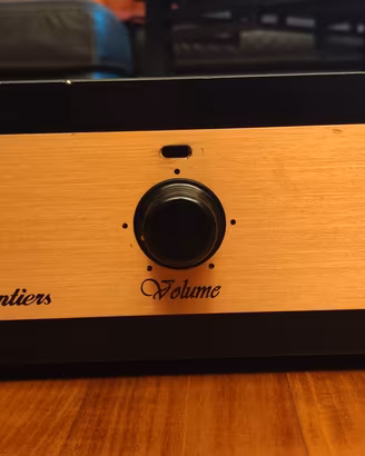 Preamplificatore New Audio Frontiers