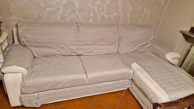 Divano 3 posti con penisola