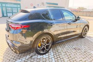Stelvio 2000 benzina 280kw Veloce Ti