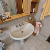 sanitari e arredamento bagno 